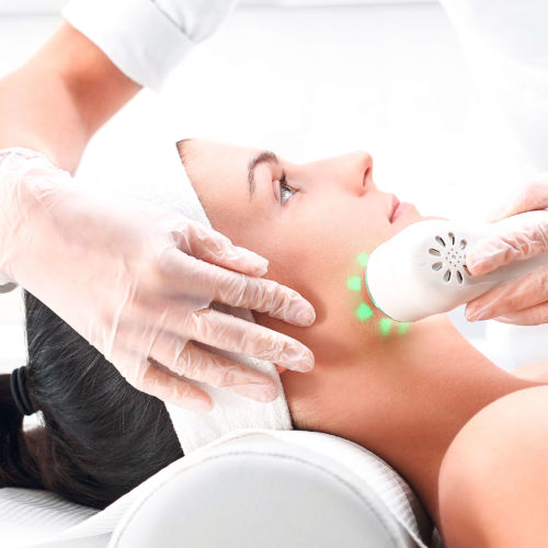 Farblichttherapie in Hausarzt Dr. med. Dost Mohammad Landshut, Medizinisches Versorgungszentrum (MVZ) Vilsbiburg und Privatpraxis in Erding